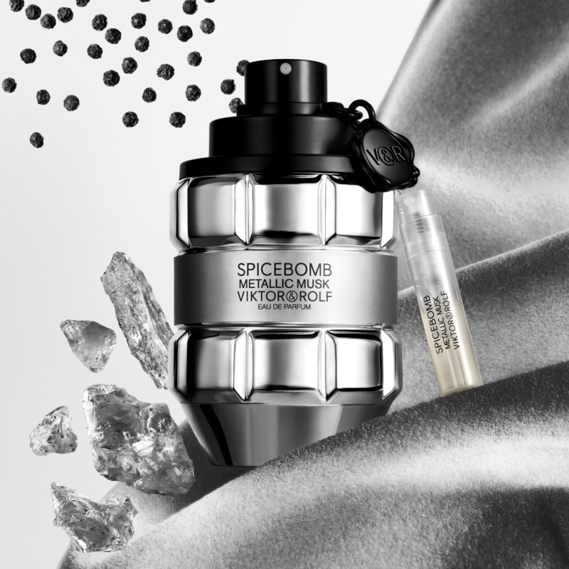 Spicebomb Metallic Musk Eau De Parfum 8
