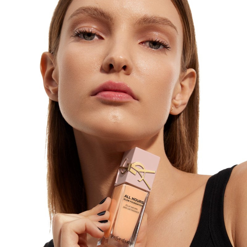 Yves Saint Laurent All hours glow foundation dam – bild 3