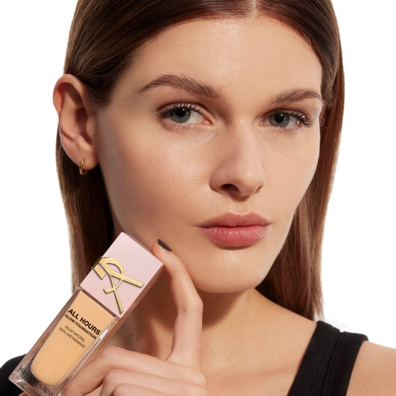 Yves Saint Laurent All hours glow foundation dam – bild 3