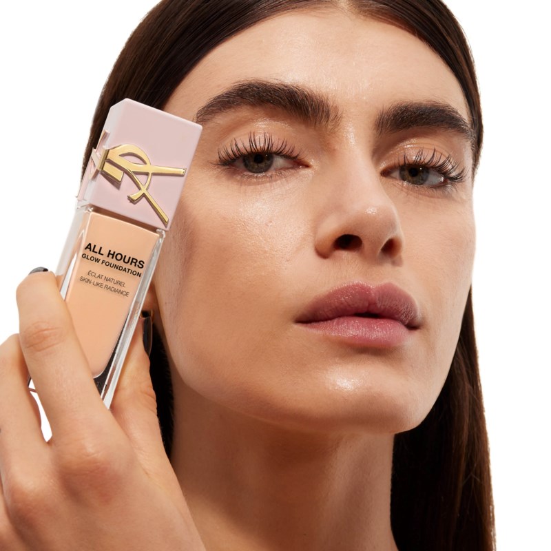 Yves Saint Laurent All hours glow foundation dam – bild 3