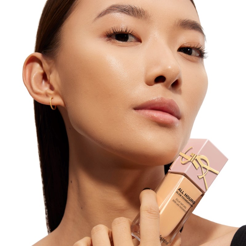 Yves Saint Laurent All hours glow foundation dam – bild 3