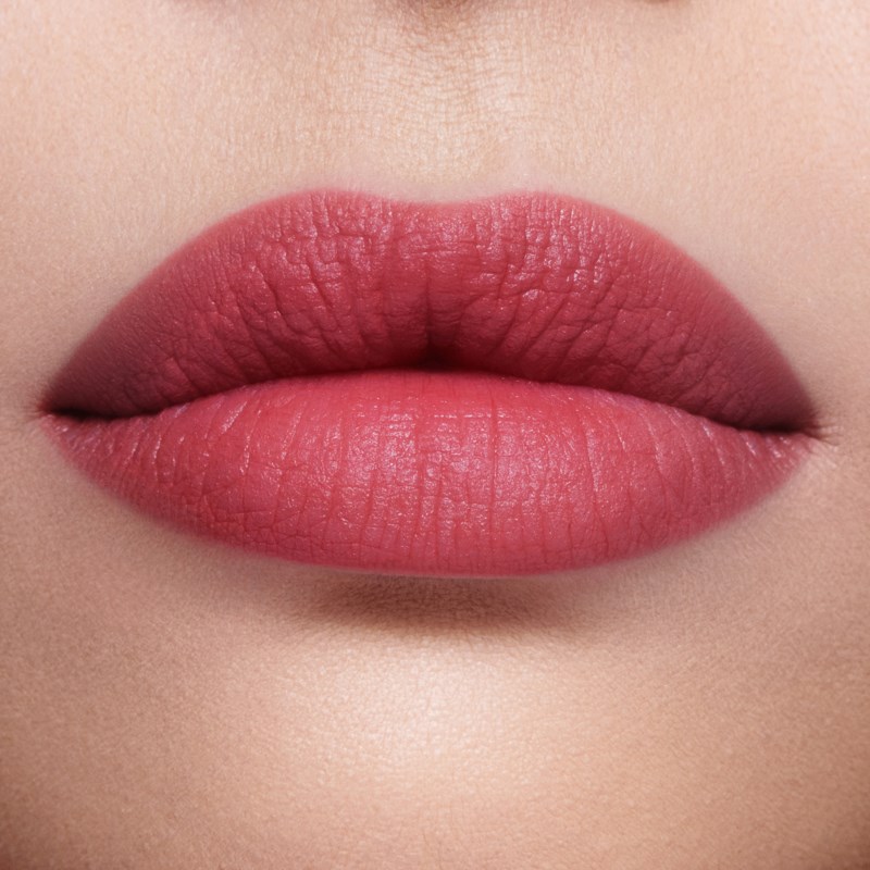 Airbrush flawless lip blur pillow talk medium blur 8