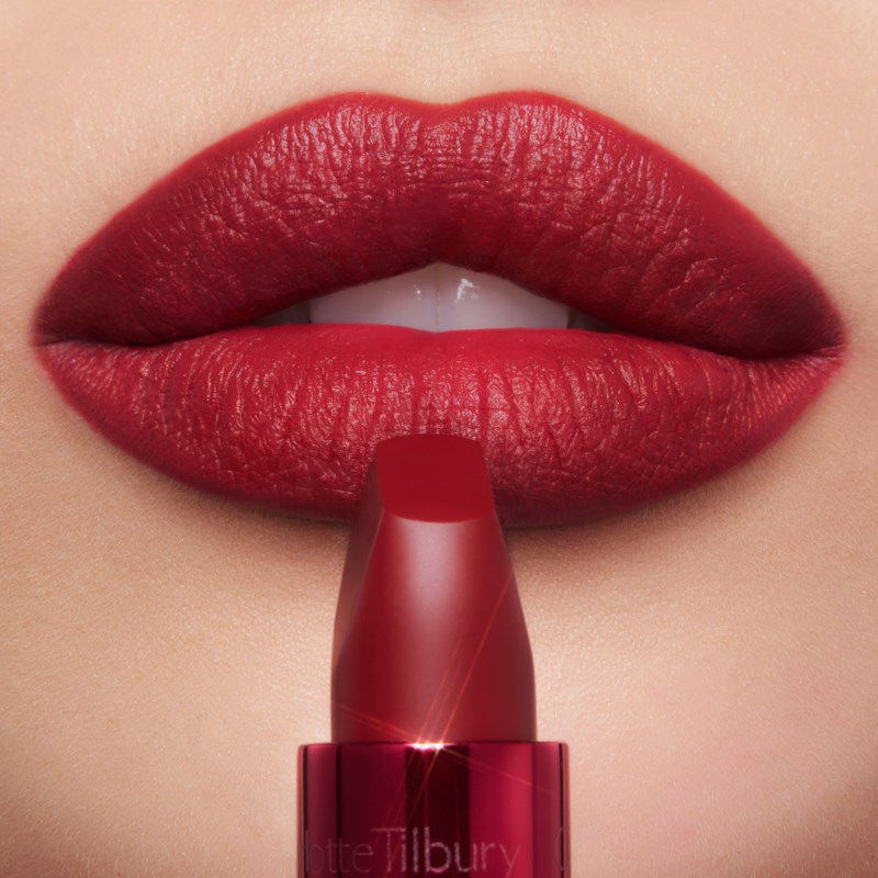 Matte revolution lipstick gracefully pink 2