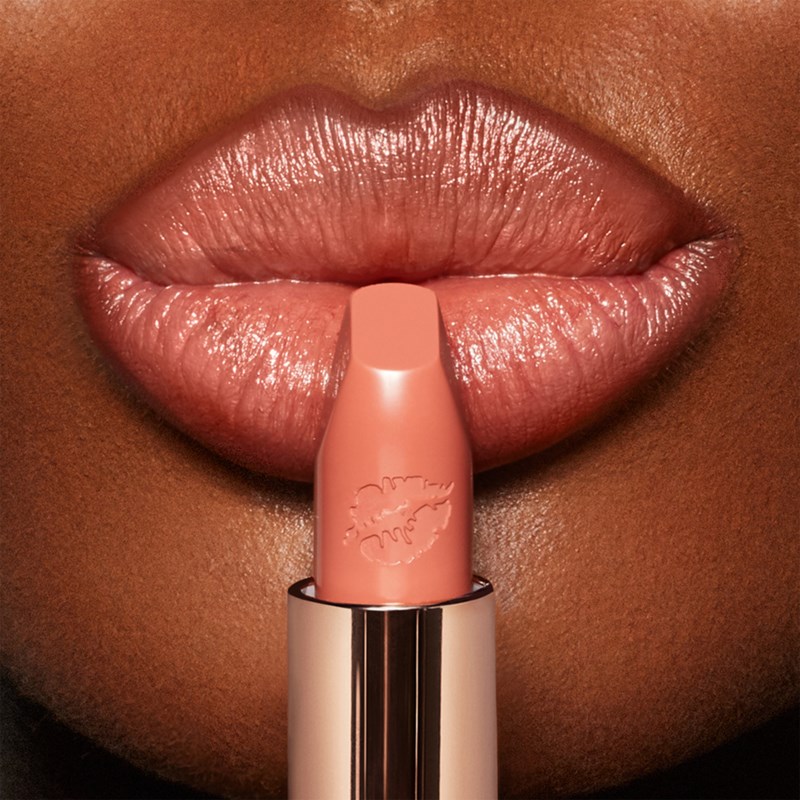Hot lips 2.0 in love with olivia 25