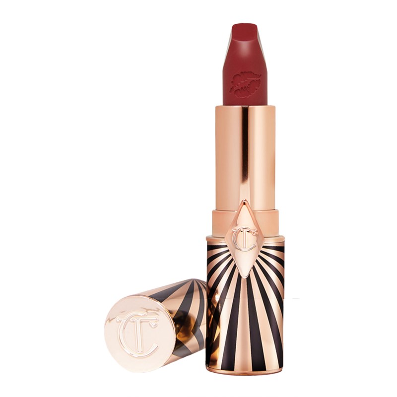 Hot lips 2.0 in love with olivia 7