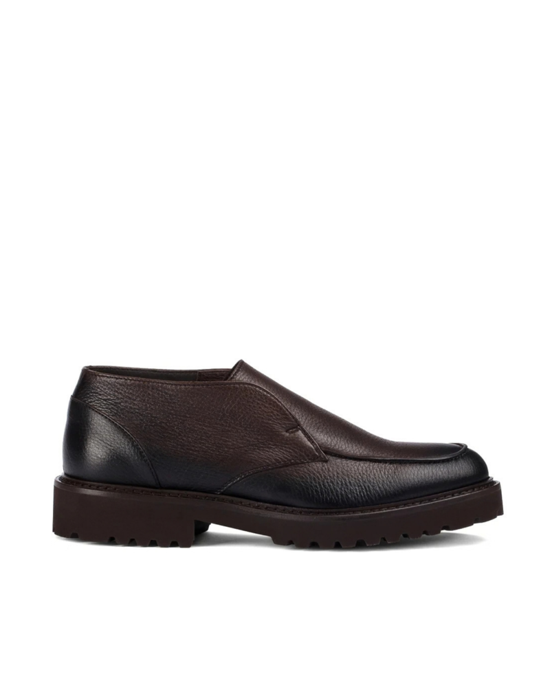 Chukka adler boot
