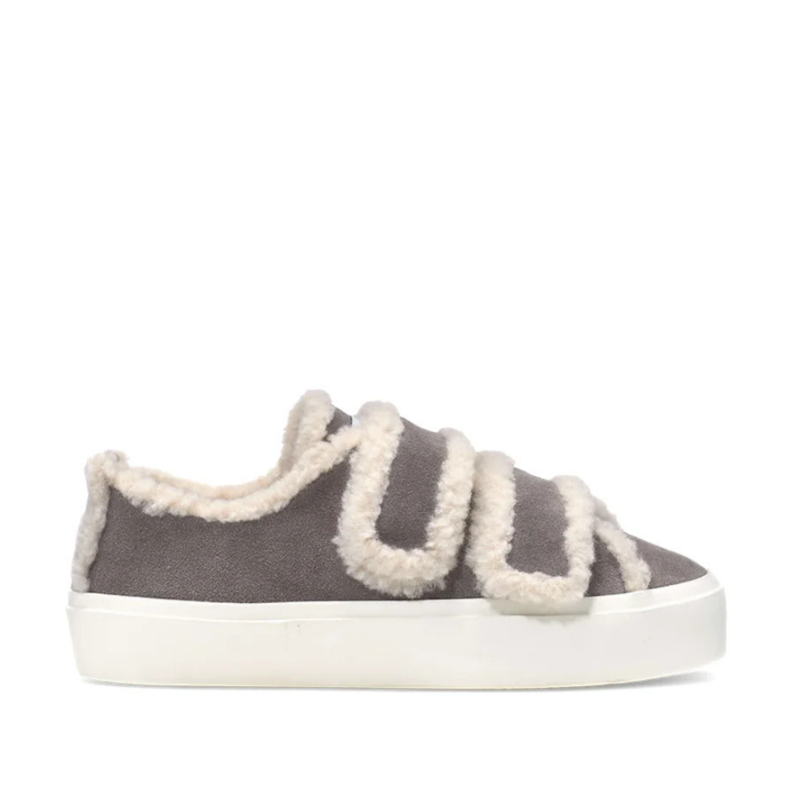 Shearling low velcro sneaker