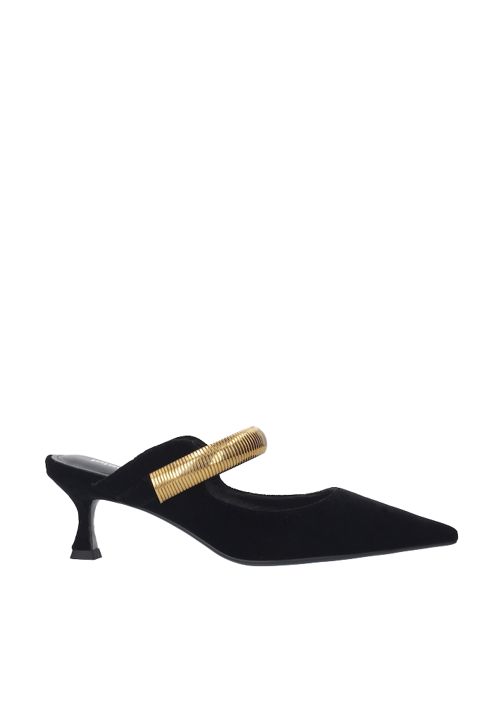 Axela pump 1