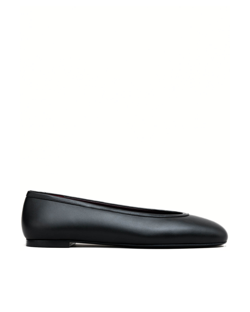 The ballet flat ballerina