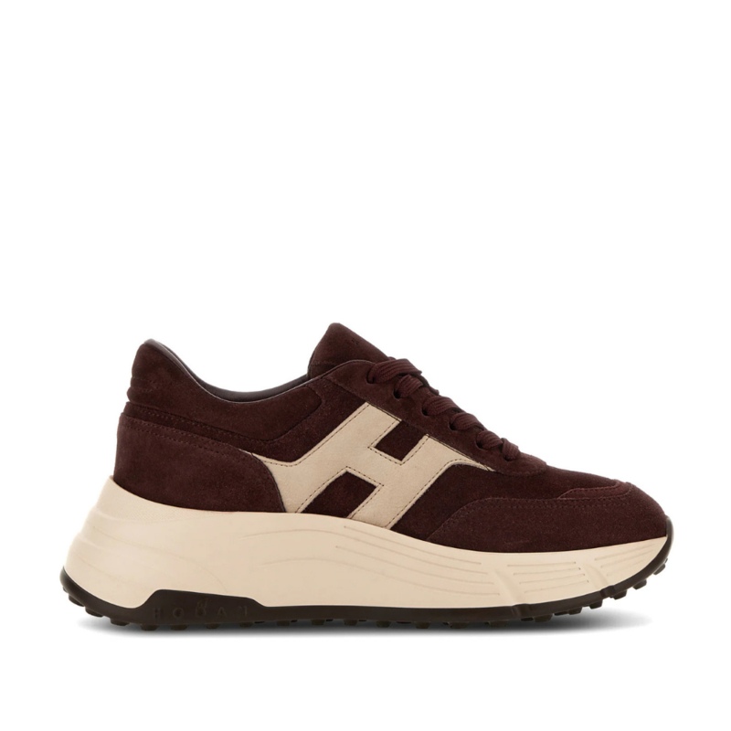 Hi-fi sneaker