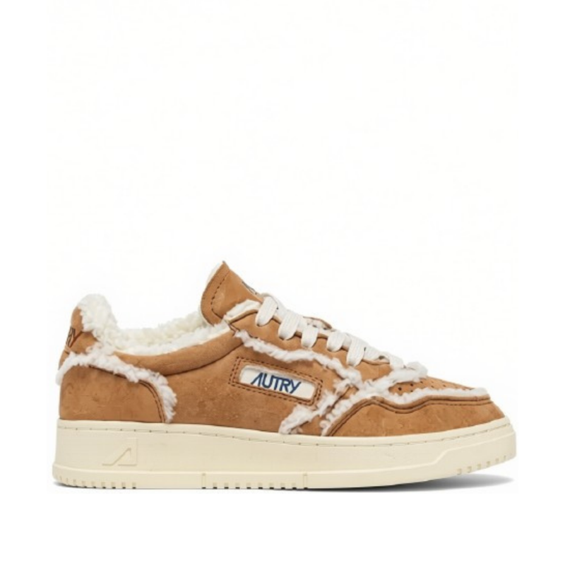 Medalist low sneaker