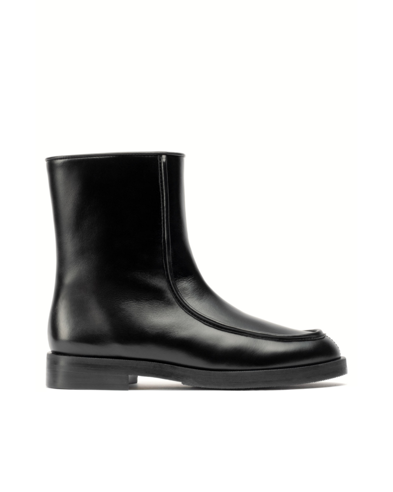 The charlet boot