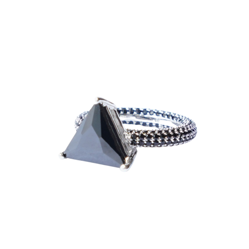 Mega triangle ring black/gold 15