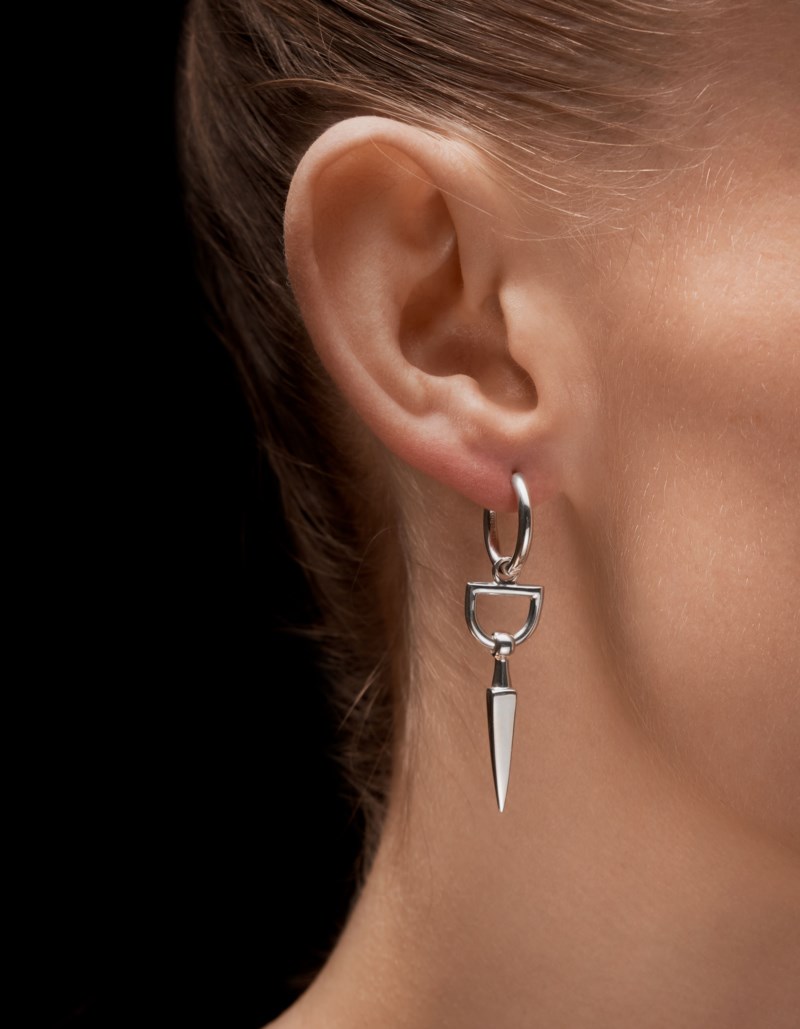 Maria Nilsdotter Bitten earring dam – bild 2