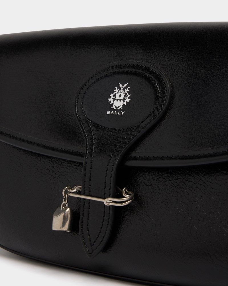 Crossbody beckett cross w svart 3