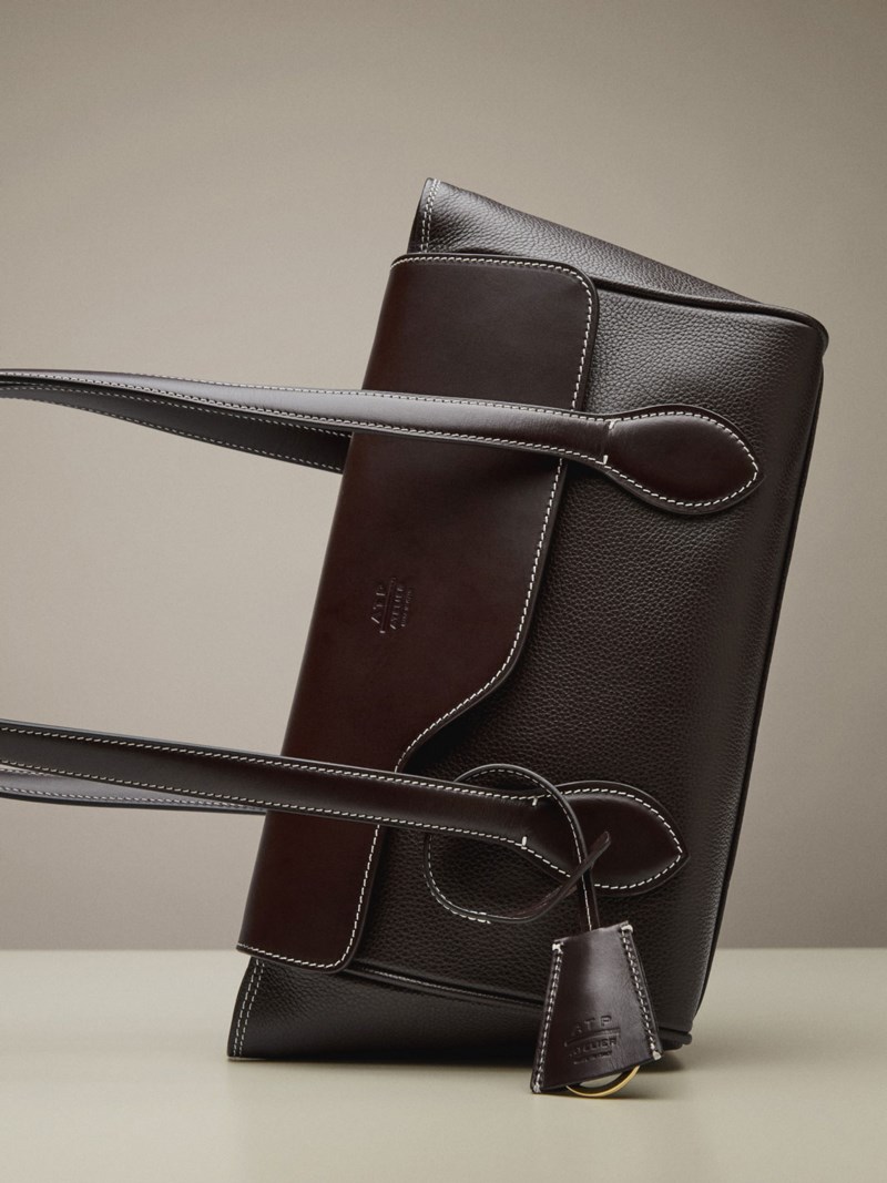 Handväska eira grained calf vacchetta walnut contrast stitch 2