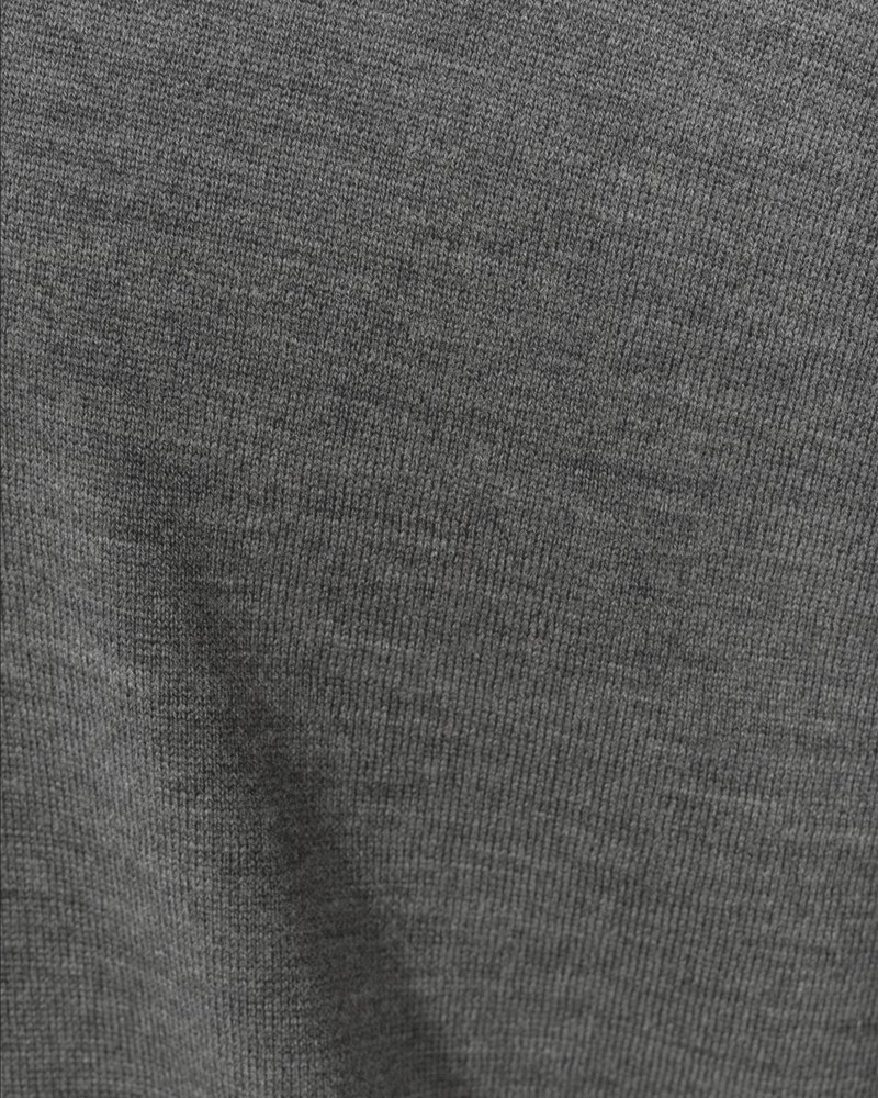 Stickad tröja bobby grey fleece 17