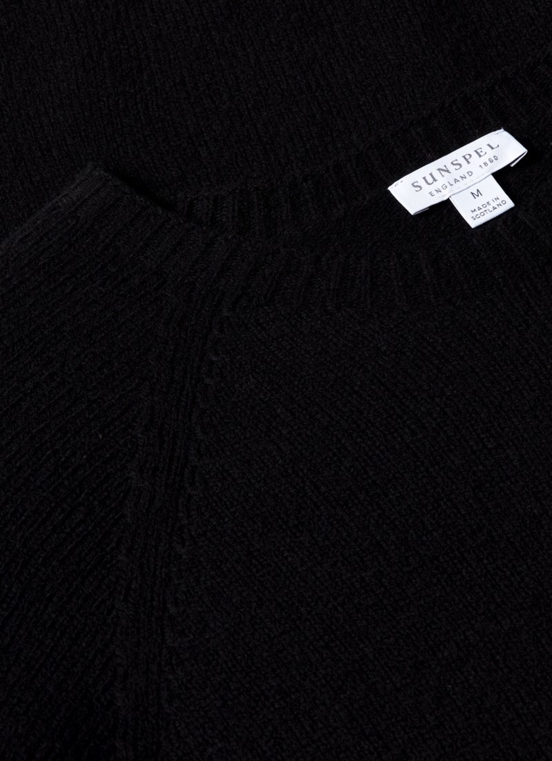 Stickad tröja crew jumper black 2