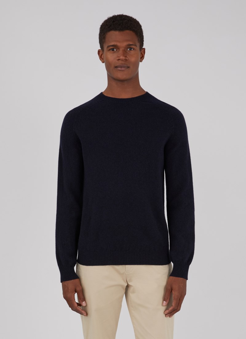 Stickad tröja crew jumper black 2
