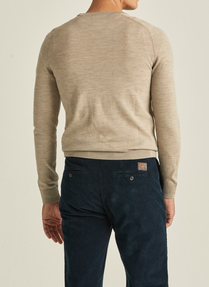 Stickad tröja oneck khaki 3