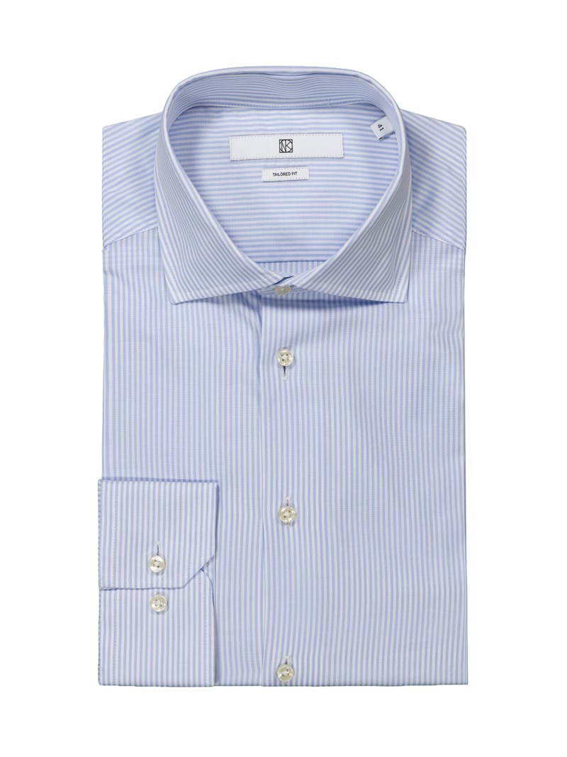 The heritage shirt tailored cut away collar 1
