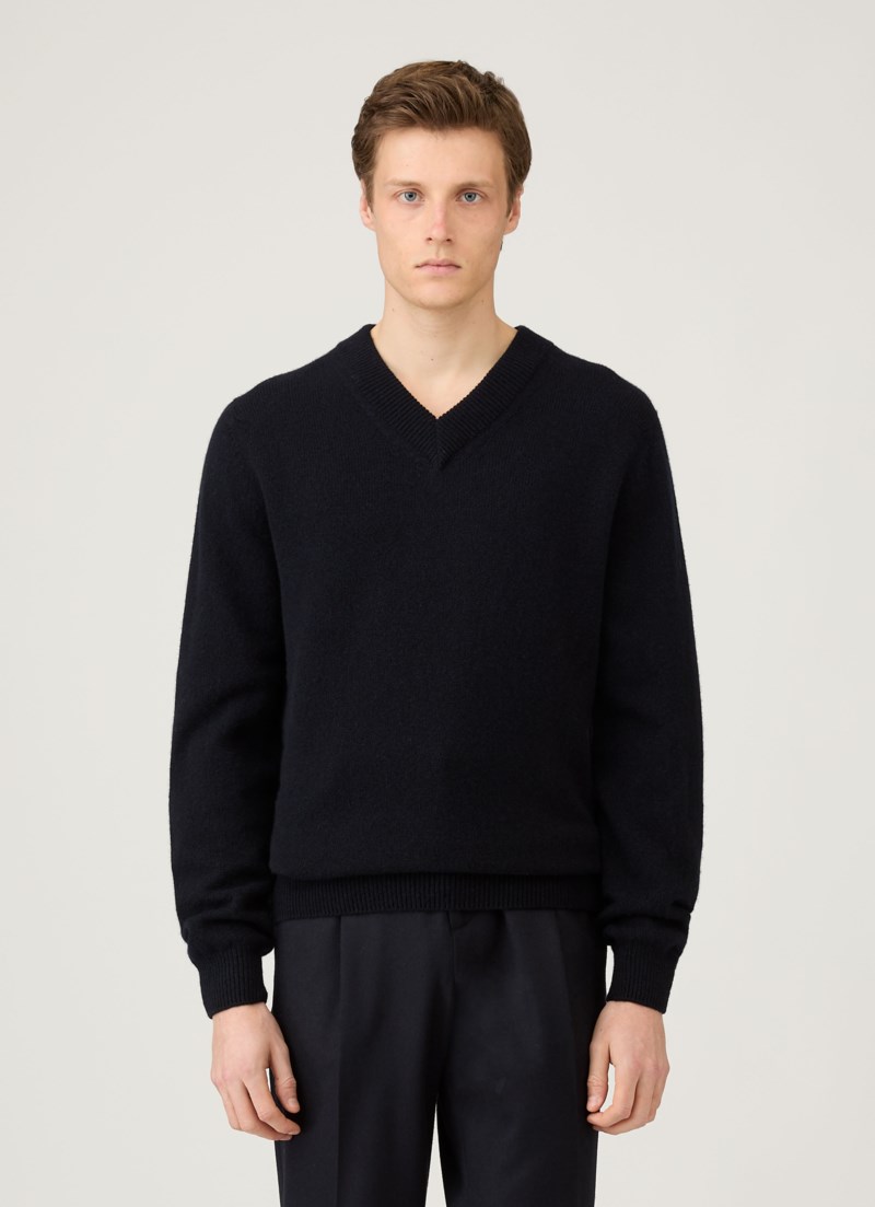 Tröja lambswool v-neck navy 2