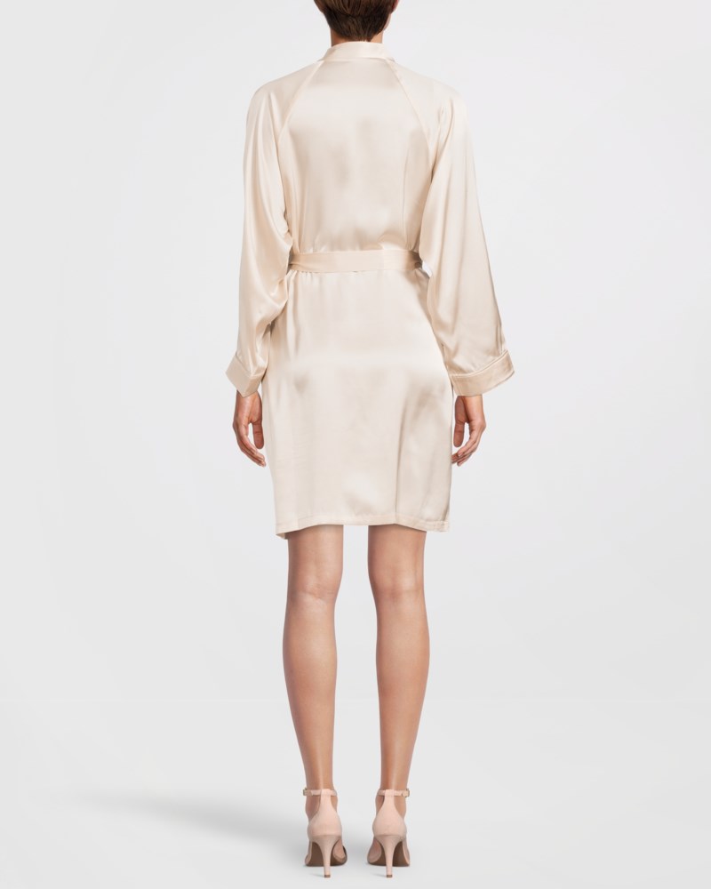Morgonrock siden beige 4