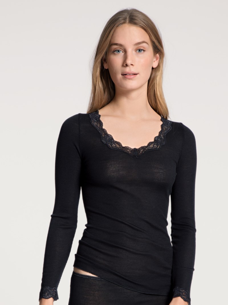 Långärmad topp richesse lace light ivory 2