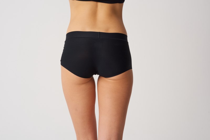 Trosa soft stretch short svart 4