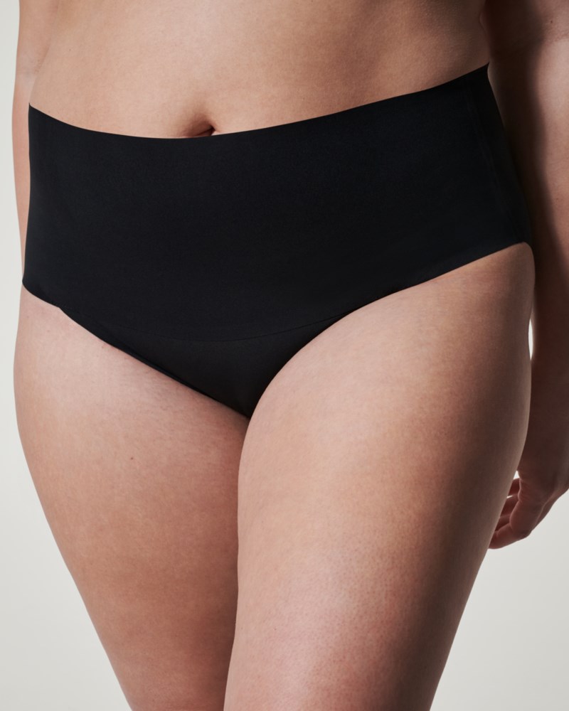 Undie-tectable brief very black 2
