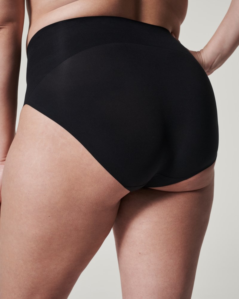 Undie-tectable brief very black 3