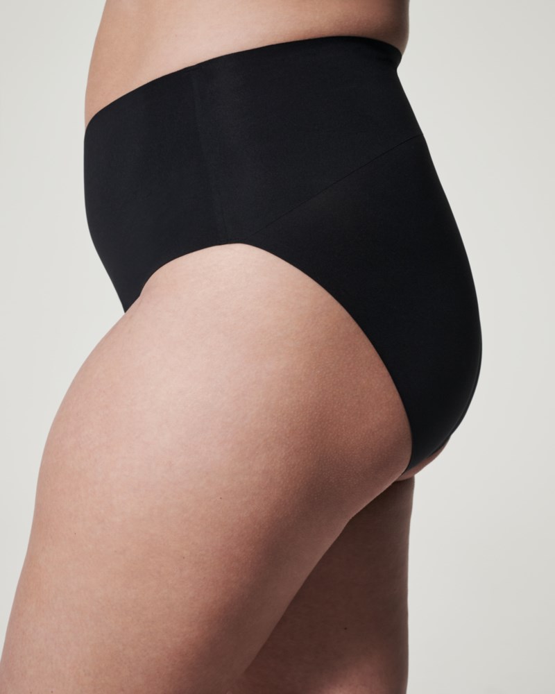 Undie-tectable brief very black 4