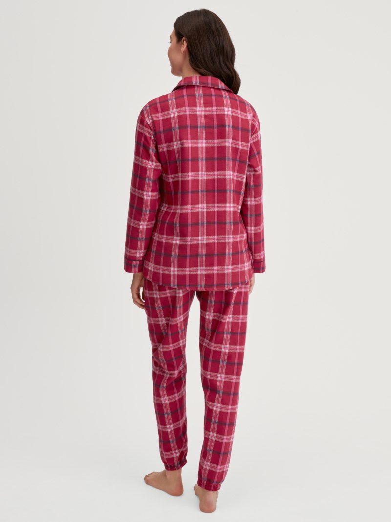 Pyjamas holiday dreams deep red 3