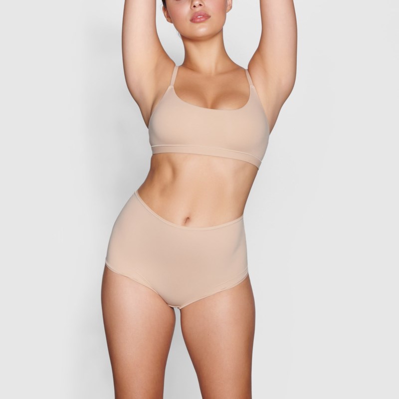 Trosa fits everybody boy short clay 8