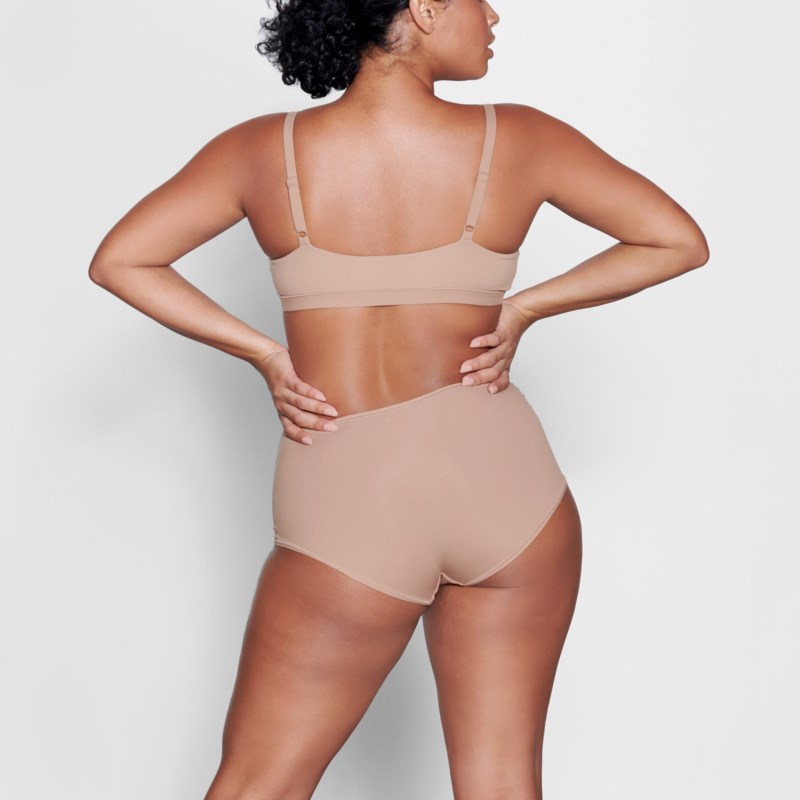 Trosa fits everybody boy short clay 4