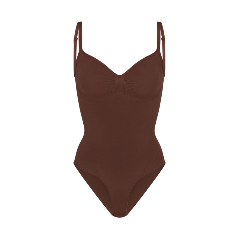 Bodysuit seamless sculpt brief sand 1