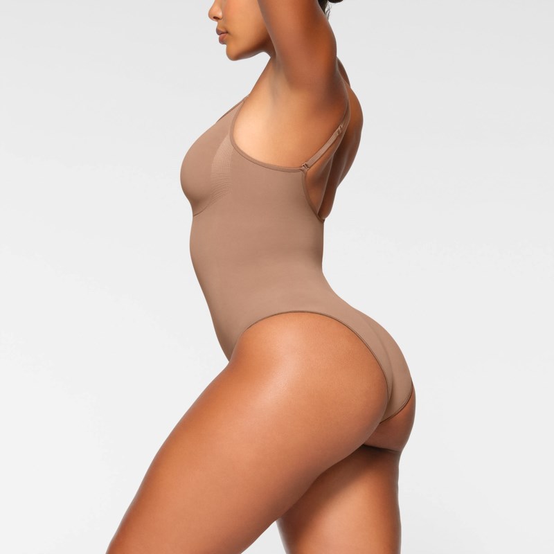 Bodysuit seamless sculpt brief sand 9