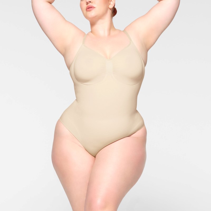 Bodysuit seamless sculpt brief sand 2