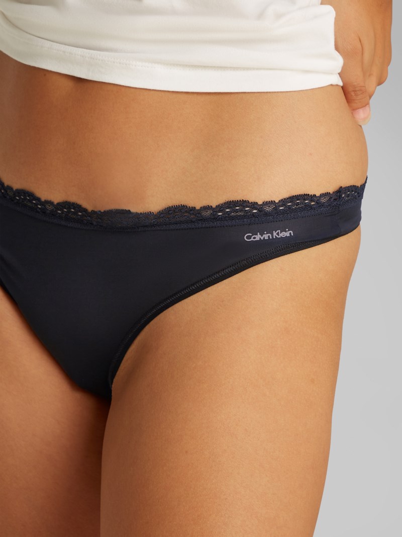 Stringtrosa stretch lace black 5