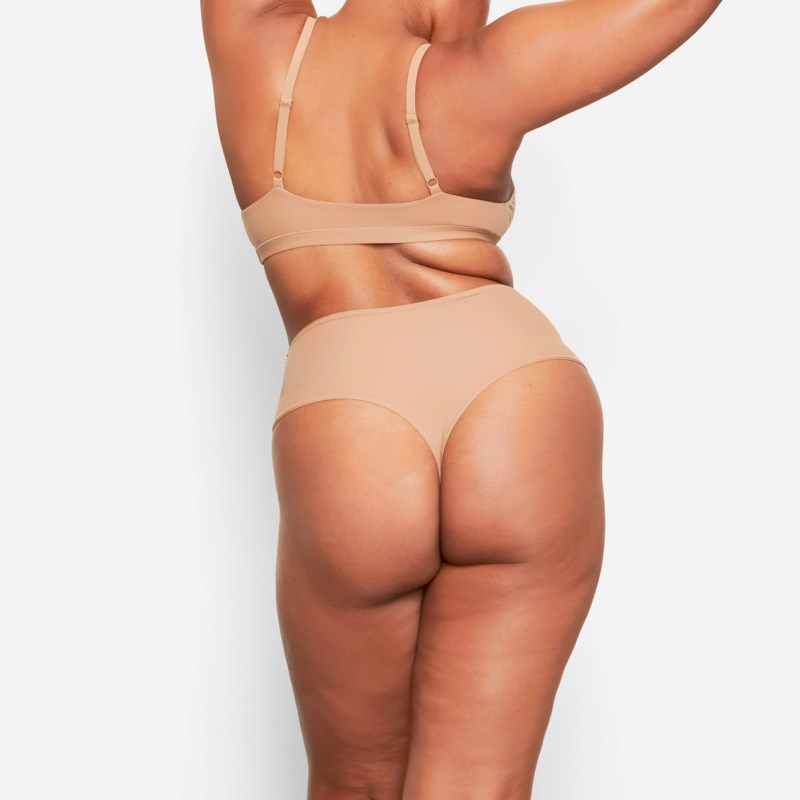 Trosa fits everybody high-waisted 10