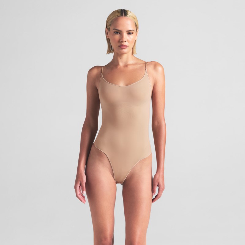 SKIMS Bodysuit sheer seamless thong bodies & set dam – bild 2