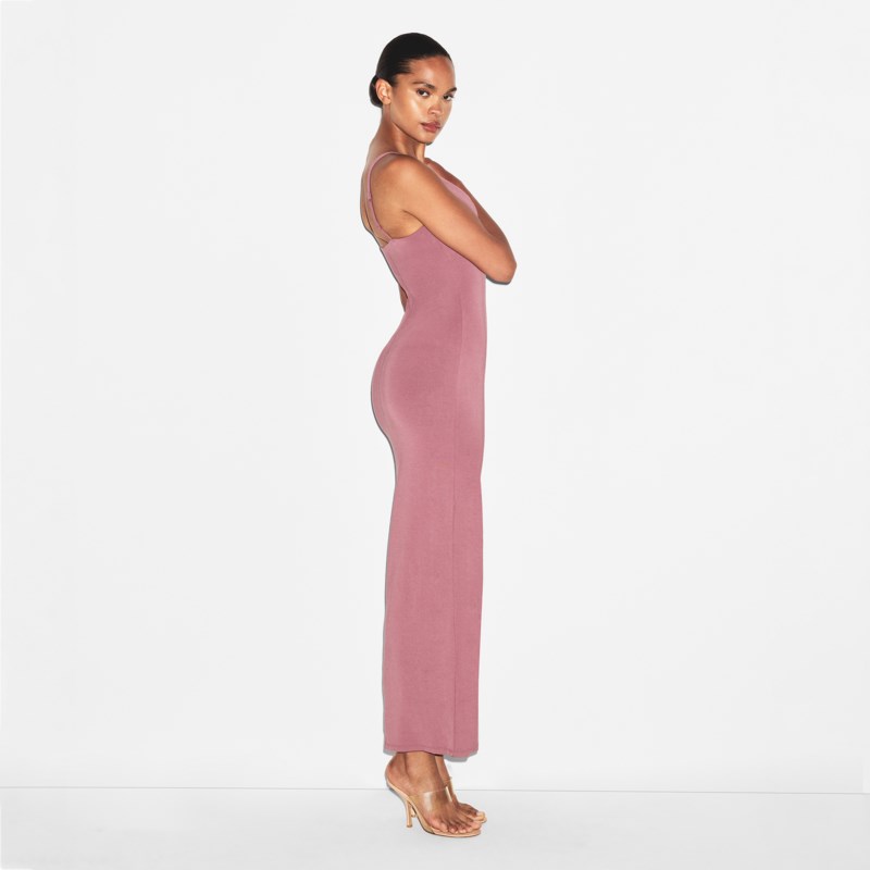 Klänning scoop neck long 3
