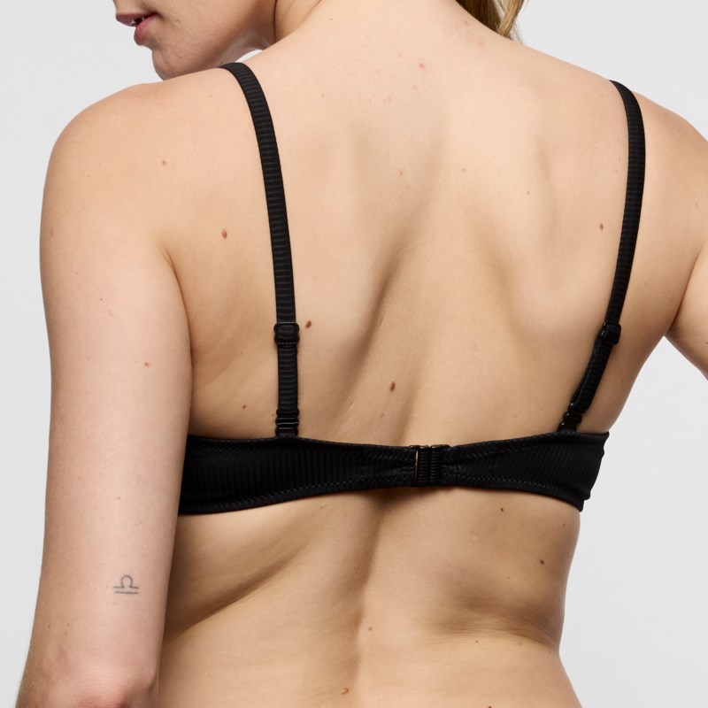 Bikinitopp cassie heartshape 4
