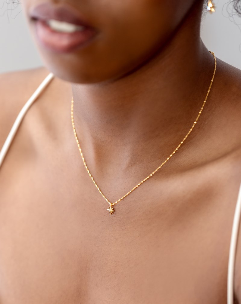 North Star Necklace Gold 3