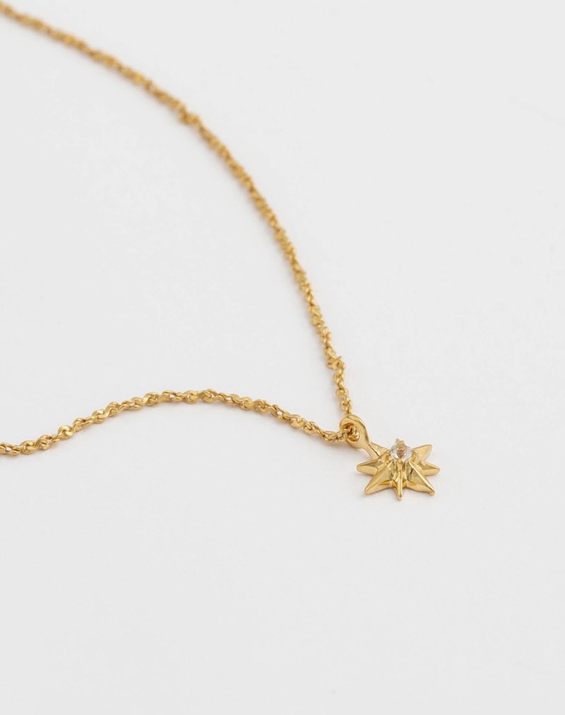 North Star Necklace Gold 4
