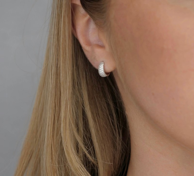 Örhängen mini pavé earrings 2