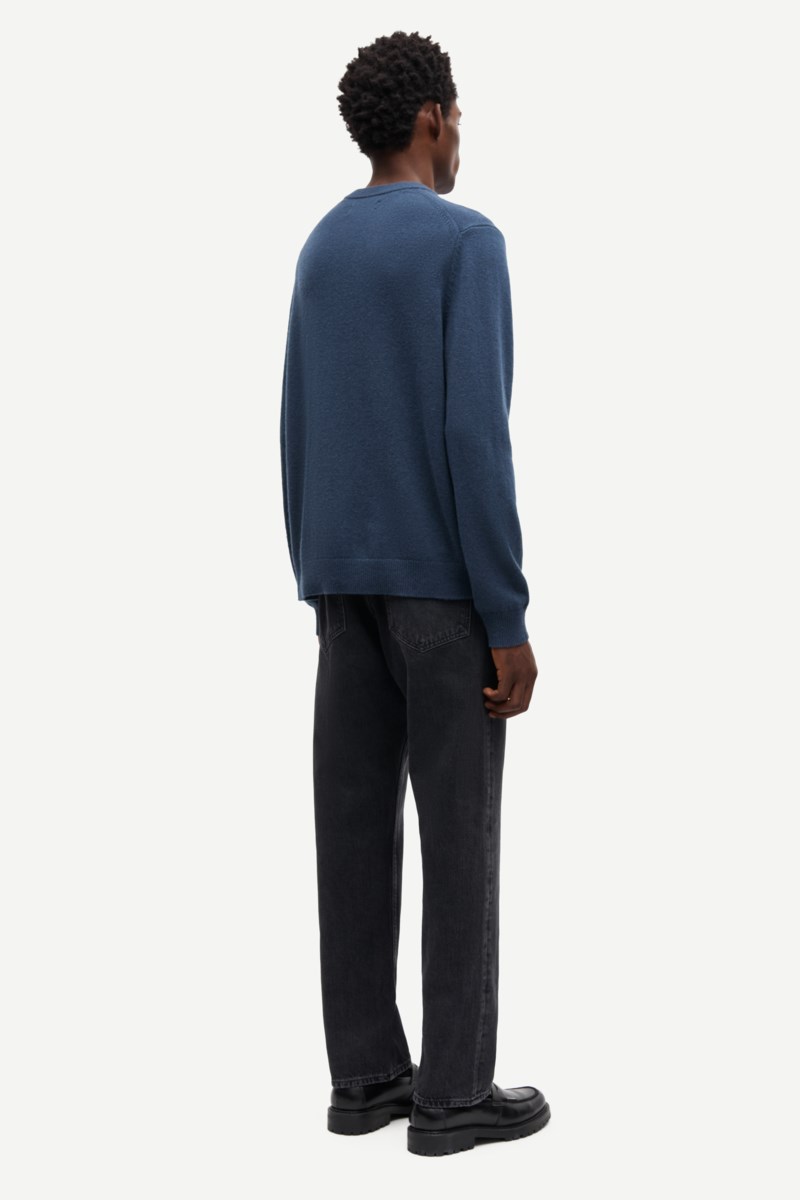 Stickad tröja sapatrik midnight navy 3
