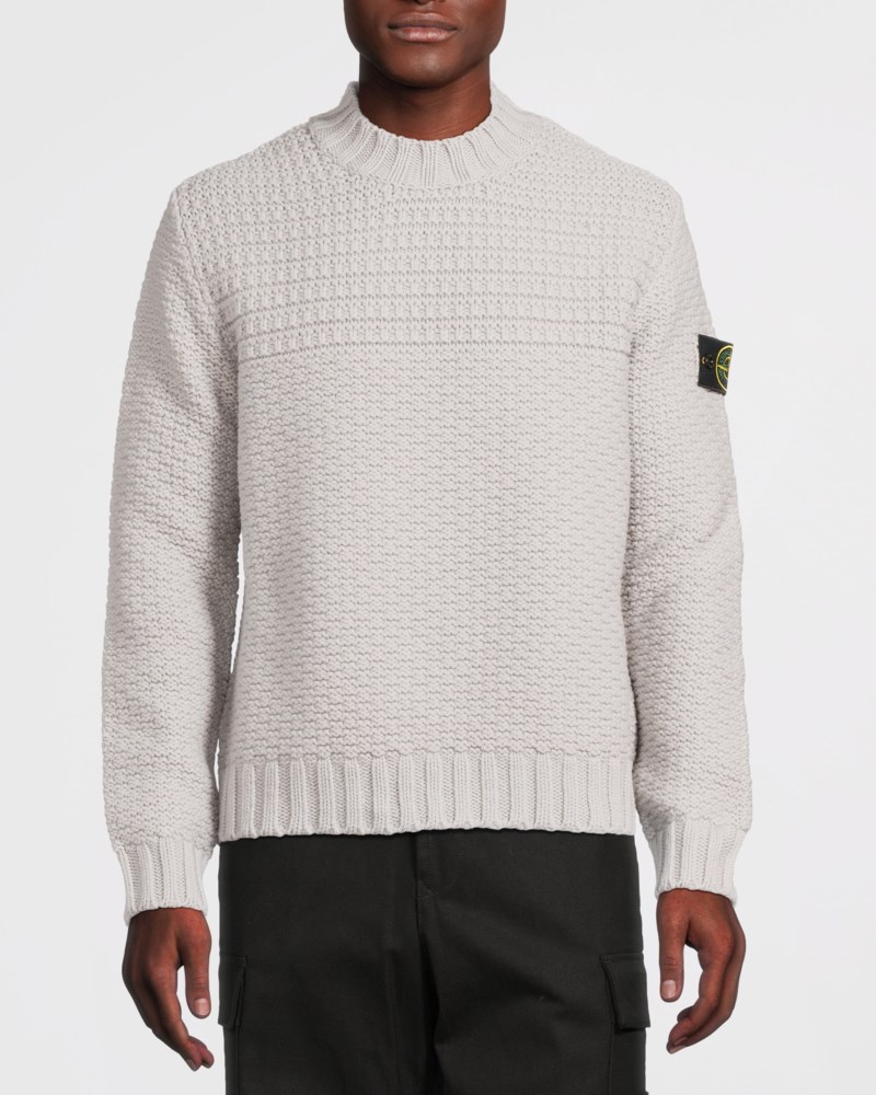 Stickad tröja mock neck pearl grey 2