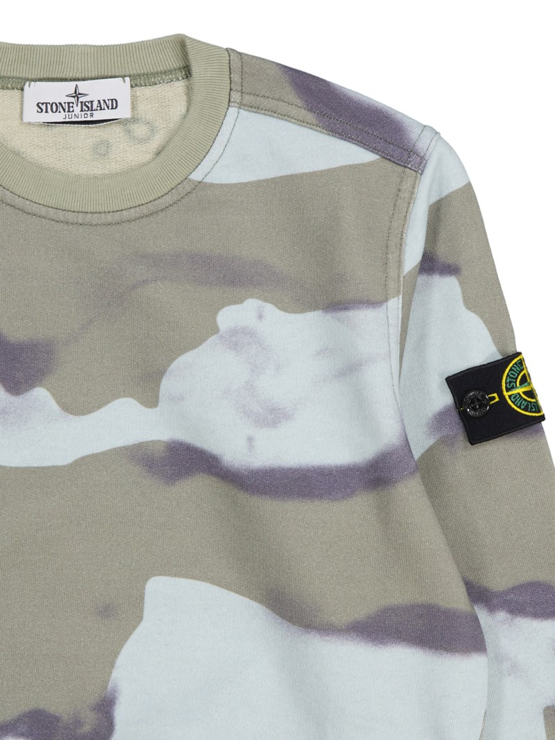 Sweatshirt camo badge 2