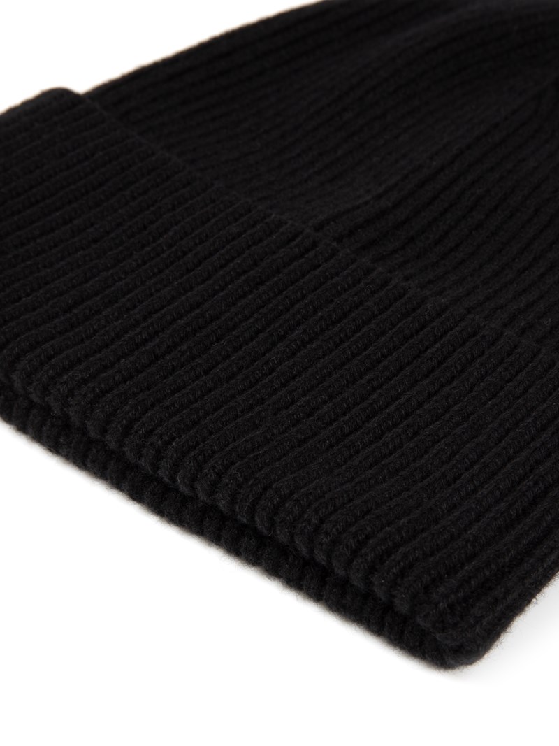 Mössa beanie apricot 2
